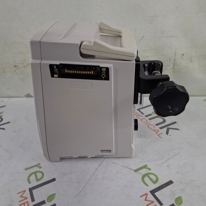 CareFusion Alaris 8015 Large Screen POC Infusion Pump