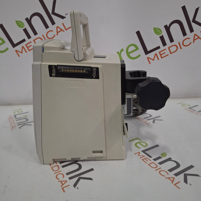 CareFusion Alaris 8015 Large Screen POC Infusion Pump