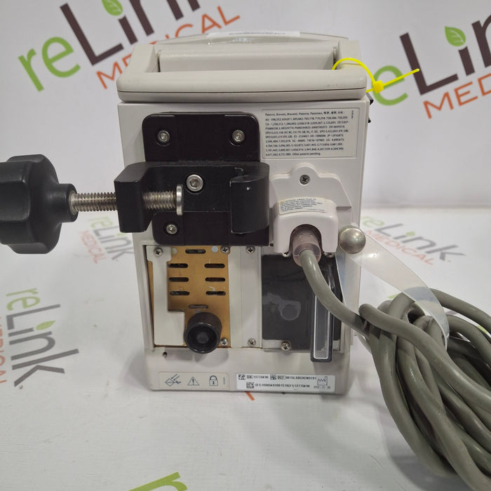 CareFusion Alaris 8015 Large Screen POC Infusion Pump