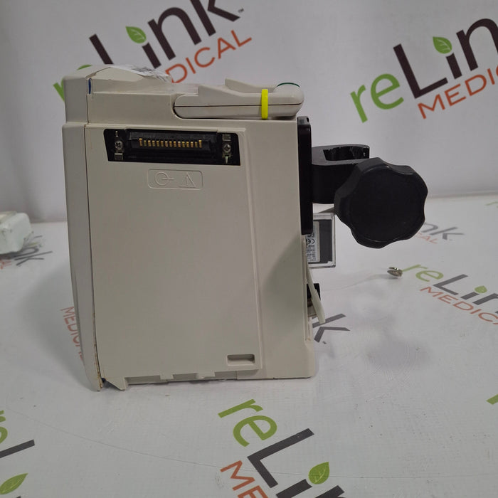 CareFusion Alaris 8015 Large Screen POC Infusion Pump