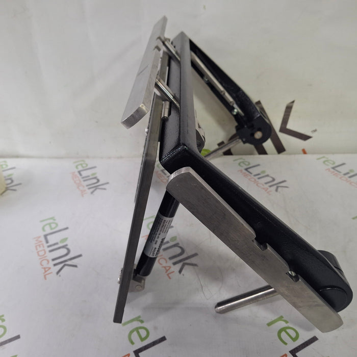 Steris BF753 Dual Articulating Headrest