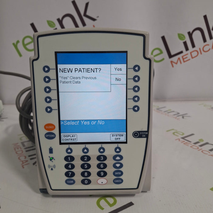 CareFusion Alaris 8015 Large Screen POC Infusion Pump