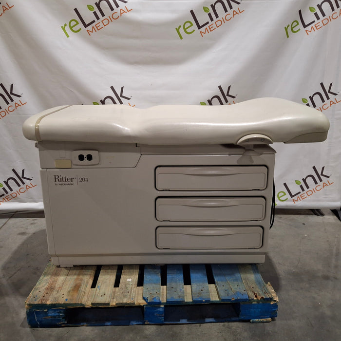 Midmark 204 Exam Table