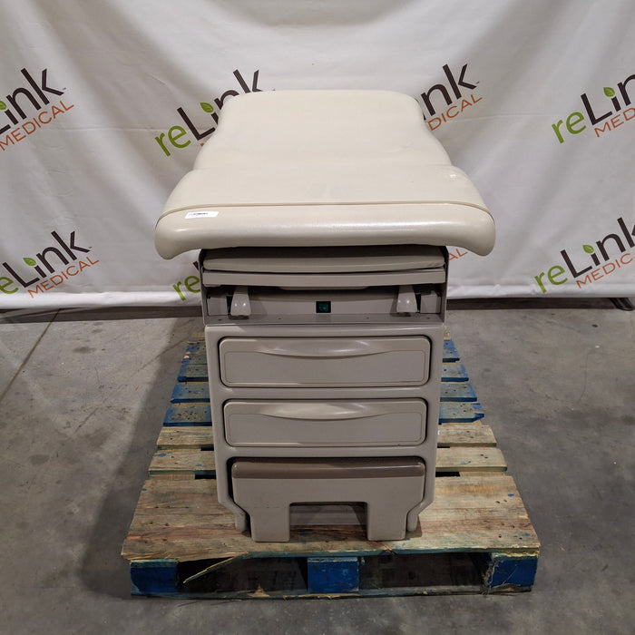 Midmark 204 Exam Table