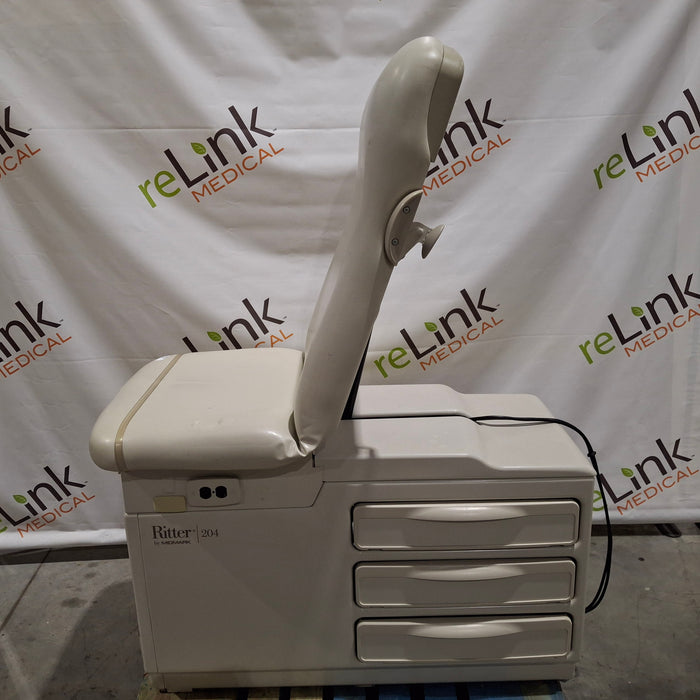 Midmark 204 Exam Table