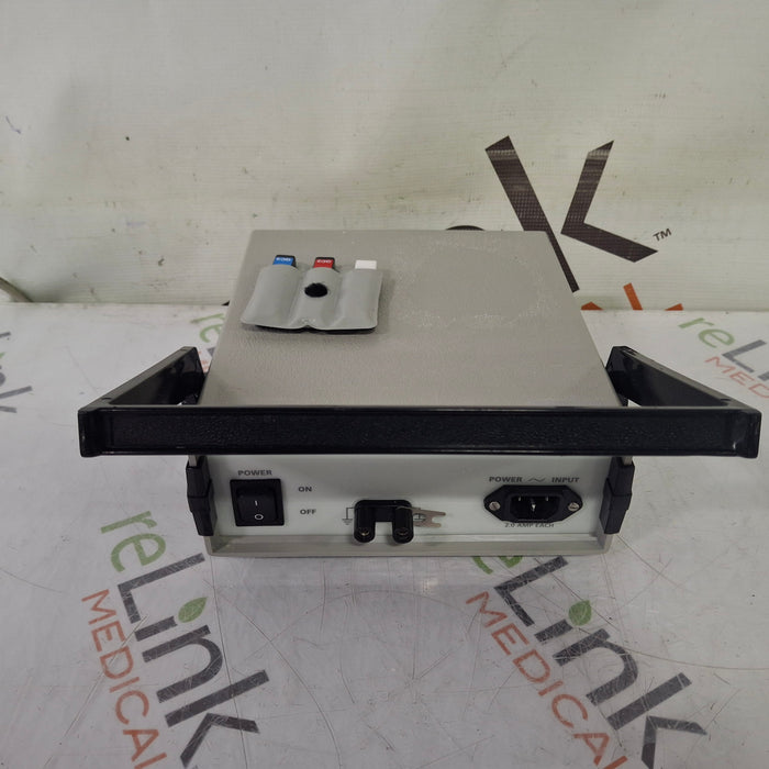 Waters Oxicom 2100 Whole Blood Oximeter