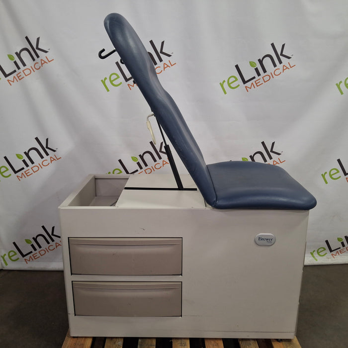 Brewer 5000 Access Exam Table