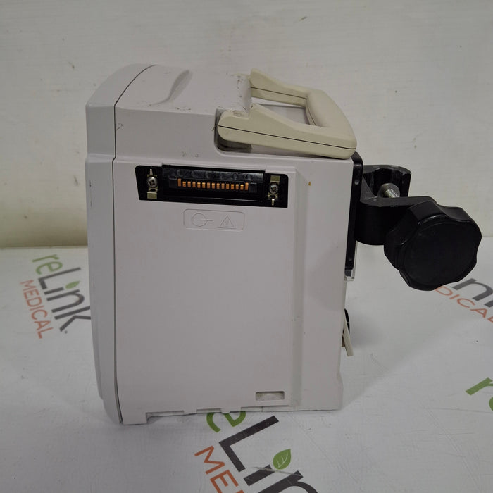 CareFusion Alaris 8015 Large Screen POC Infusion Pump