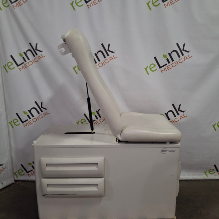 UMF Medical 5240 Exam Table