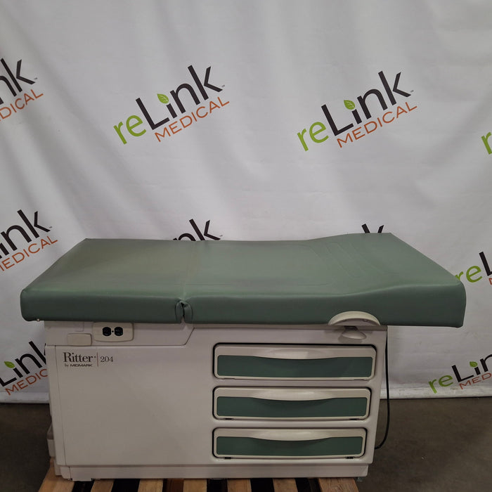 Midmark 204 Exam Table