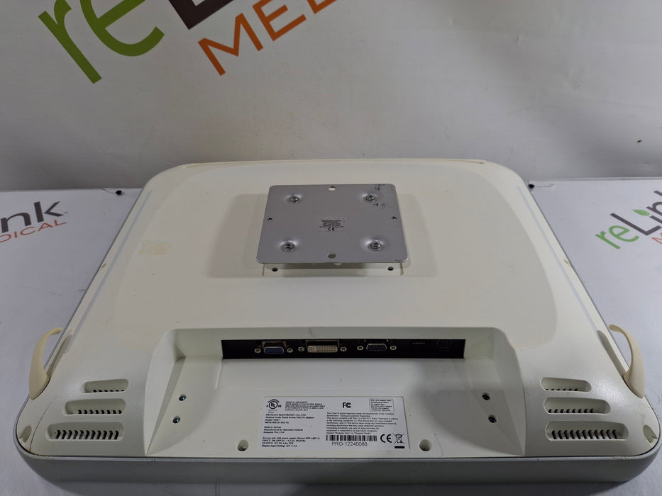 Spacelabs Healthcare Xprezzon Patient Monitor