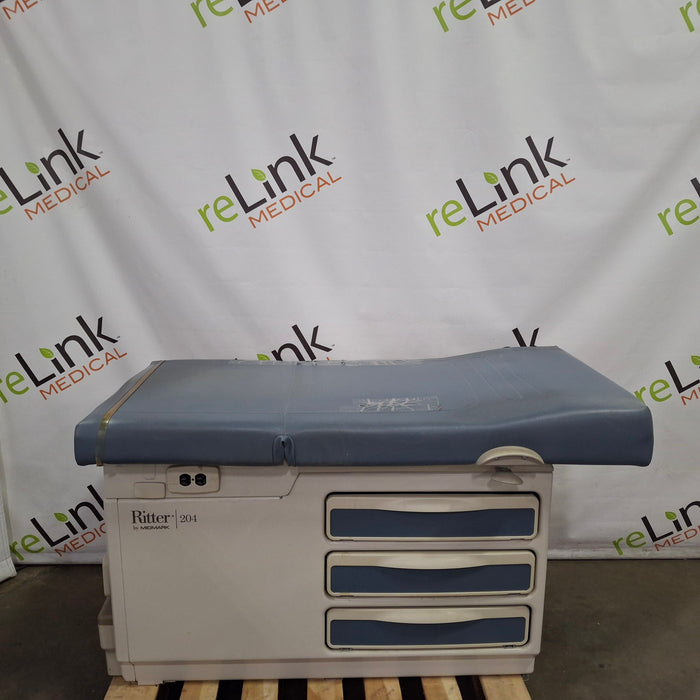 Midmark 204 Exam Table