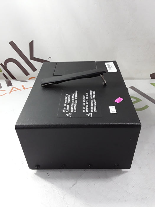 BFW, Inc. Maxenon Xi 300 Light Source