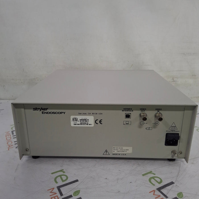 Stryker X6000 Light Source