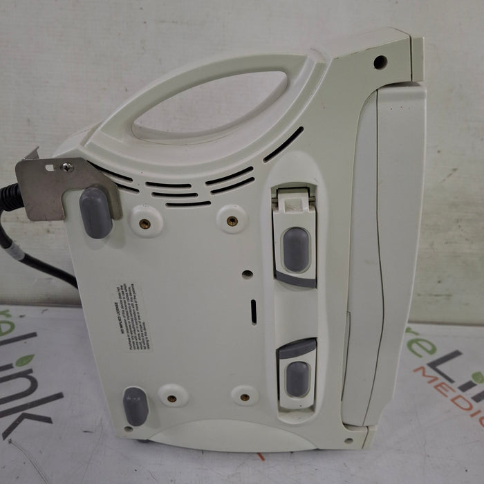 Masimo Radical 7 Pulse Oximeter w/ Base