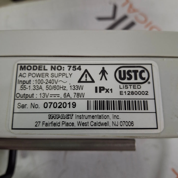 Impact Instrumentation Inc. Uni-Vent 754 Portable Ventilator