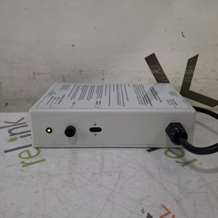 Impact Instrumentation Inc. Uni-Vent 754 Portable Ventilator