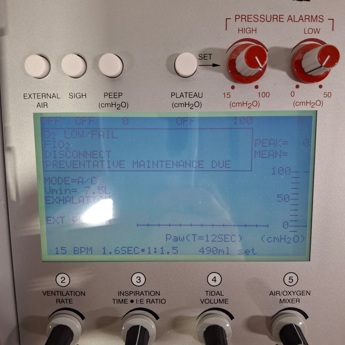 Impact Instrumentation Inc. Uni-Vent 754 Portable Ventilator