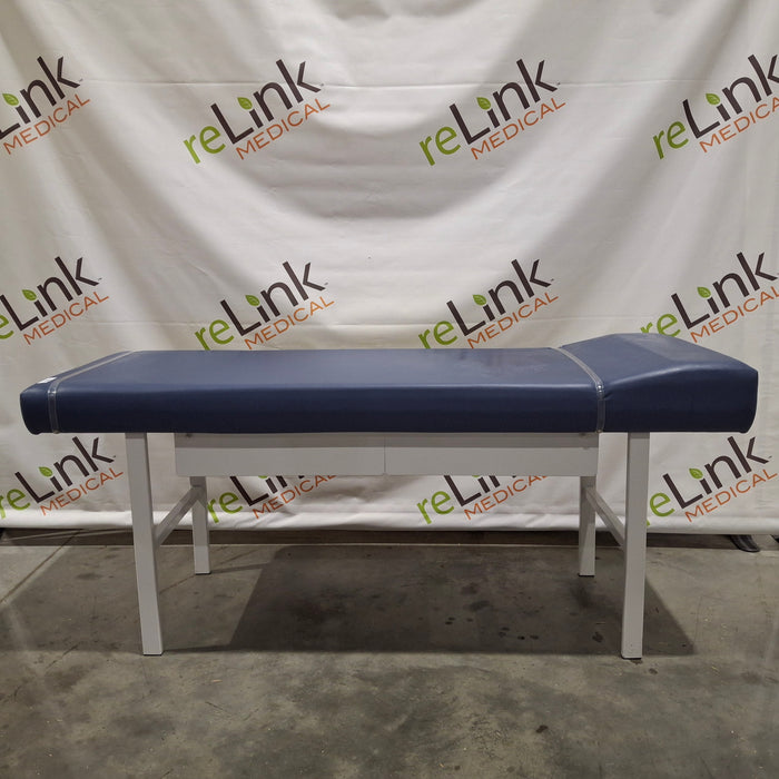 Midmark 203 Treatment Table