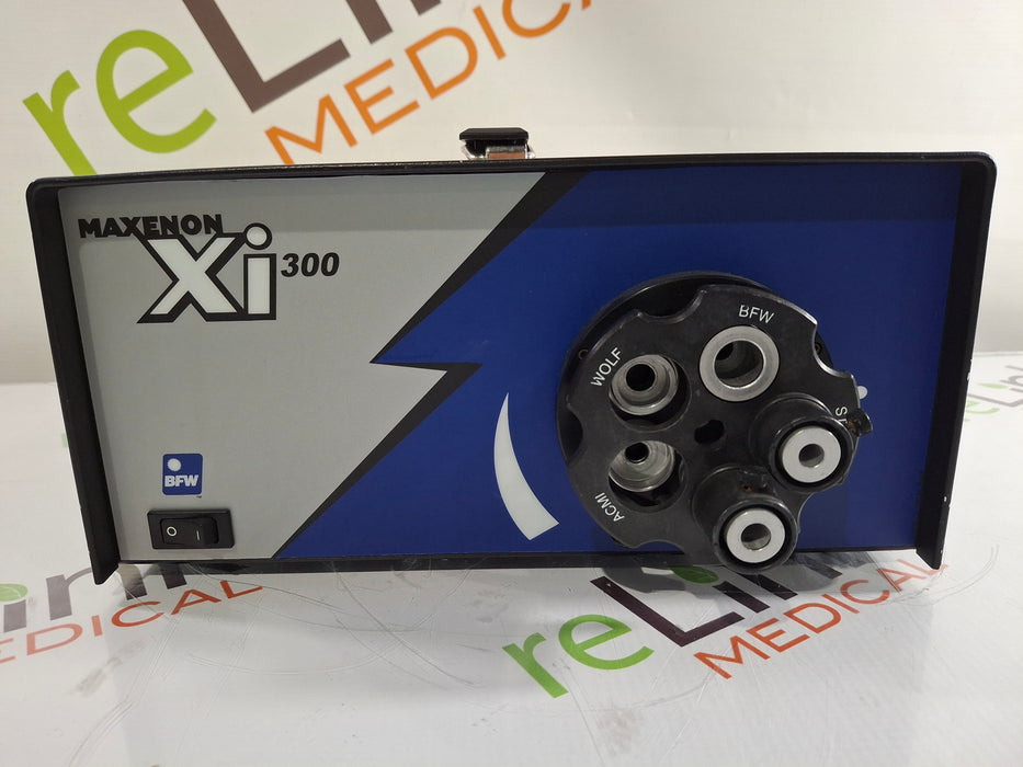 BFW, Inc. Maxenon Xi 300 Light Source