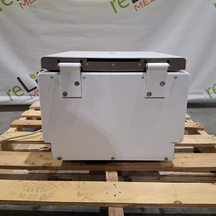 Hettich Zentrifugen Rotina 38 Centrifuge