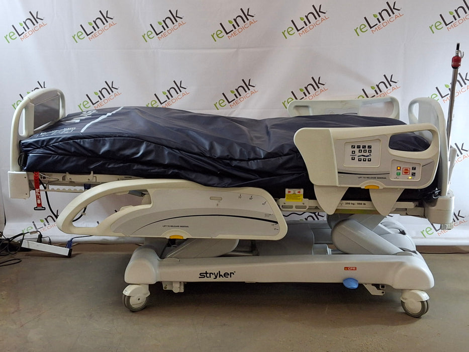 Stryker InTouch 2141 Critical Care Hospital Bed
