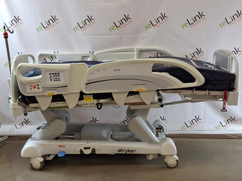 Stryker InTouch 2141 Critical Care Hospital Bed