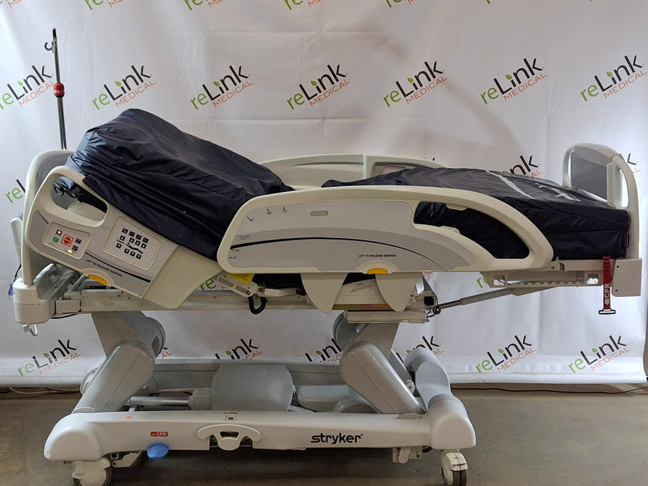 Stryker InTouch 2141 Critical Care Hospital Bed