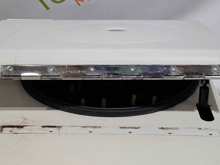 Thermo Scientific Sorvall ST8R Refrigerated Benchtop Centrifuge