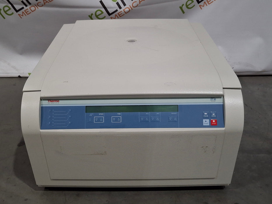 Thermo Scientific Sorvall ST 40 Centrifuge