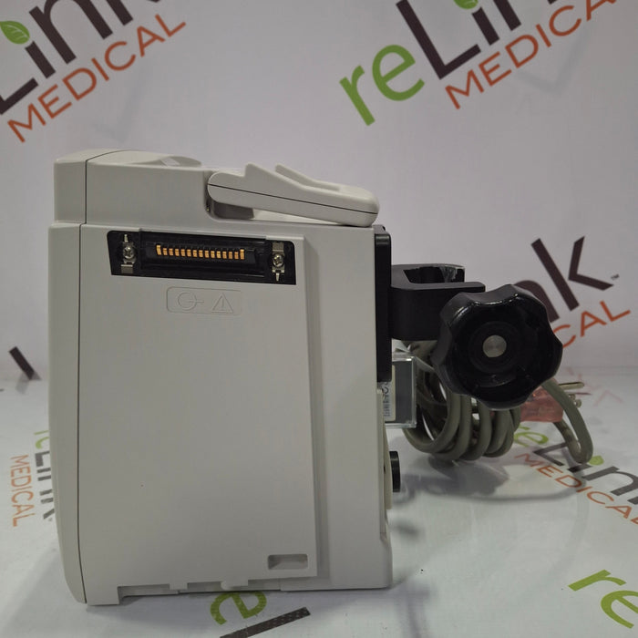 CareFusion Alaris 8015 Large Screen POC Infusion Pump