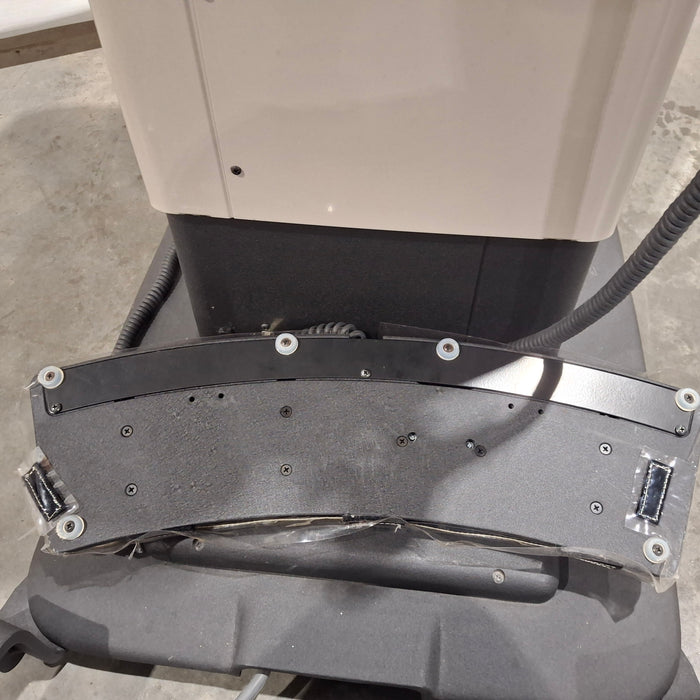 Midmark 411 Power Exam Table