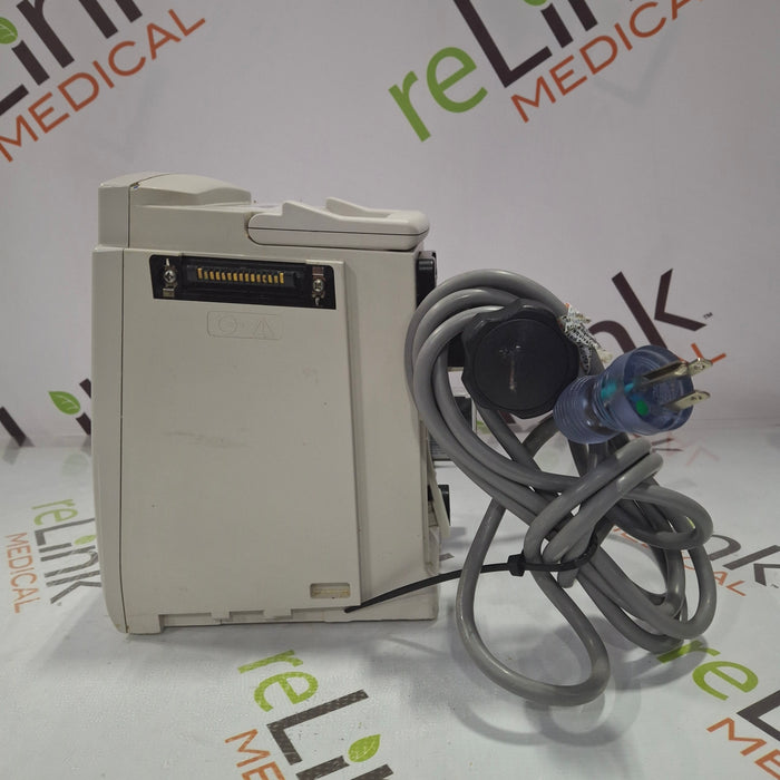 CareFusion Alaris 8015 Large Screen POC Infusion Pump
