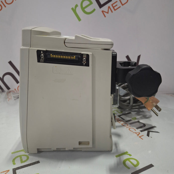 CareFusion Alaris 8015 Large Screen POC Infusion Pump