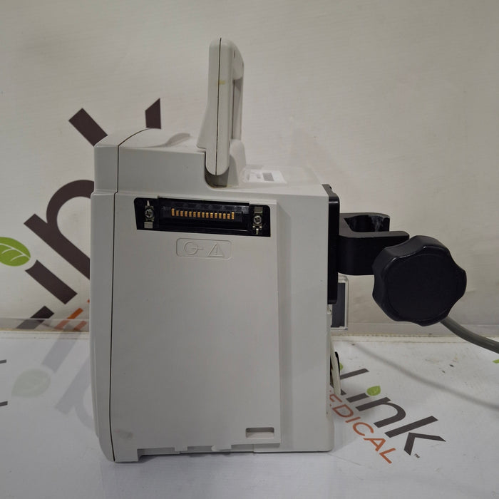 CareFusion Alaris 8015 Large Screen POC Infusion Pump