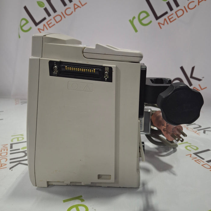 CareFusion Alaris 8015 Large Screen POC Infusion Pump