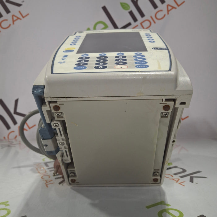 CareFusion Alaris 8015 Large Screen POC Infusion Pump