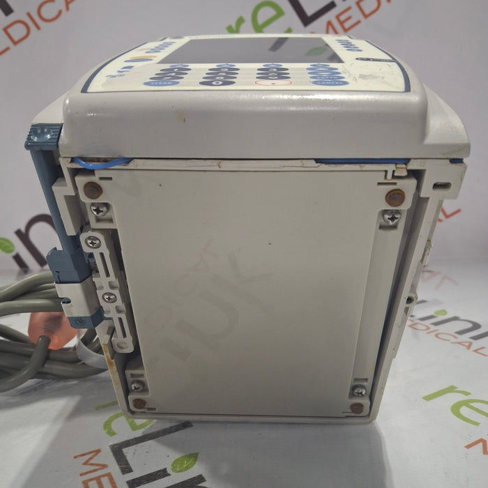 CareFusion Alaris 8015 Large Screen POC Infusion Pump