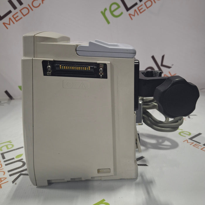 CareFusion Alaris 8015 Large Screen POC Infusion Pump