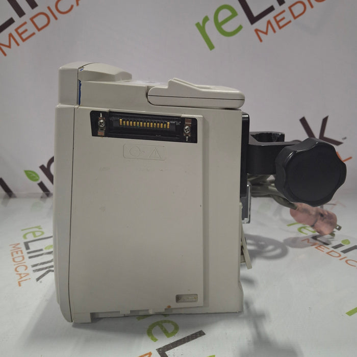 CareFusion Alaris 8015 Large Screen POC Infusion Pump