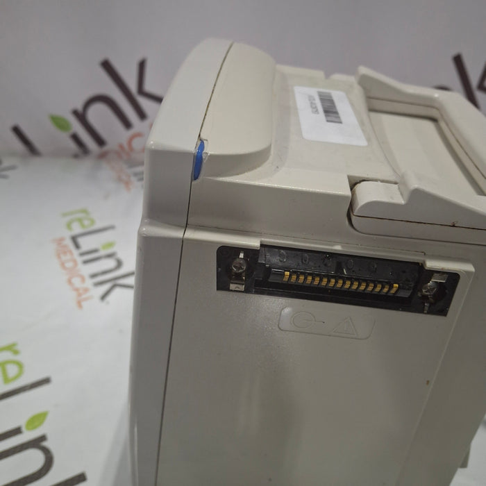 CareFusion Alaris 8015 Large Screen POC Infusion Pump