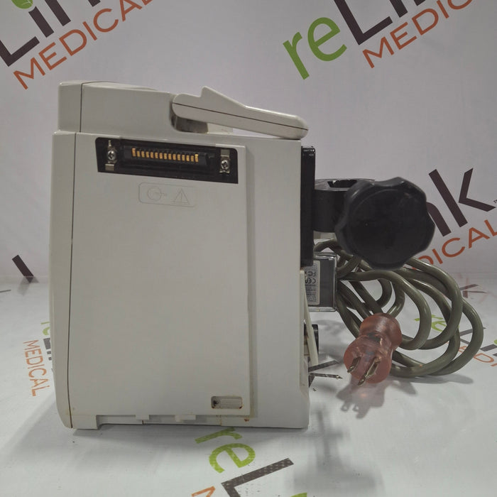 CareFusion Alaris 8015 Large Screen POC Infusion Pump