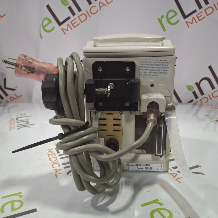 CareFusion Alaris 8015 Large Screen POC Infusion Pump