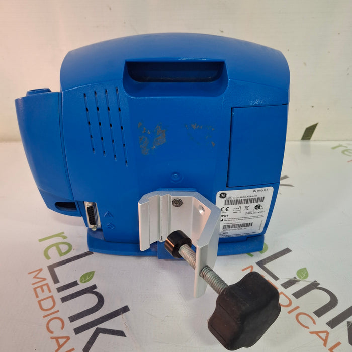 GE Healthcare Dinamap V100 - NIBP, Temp Vital Signs Monitor
