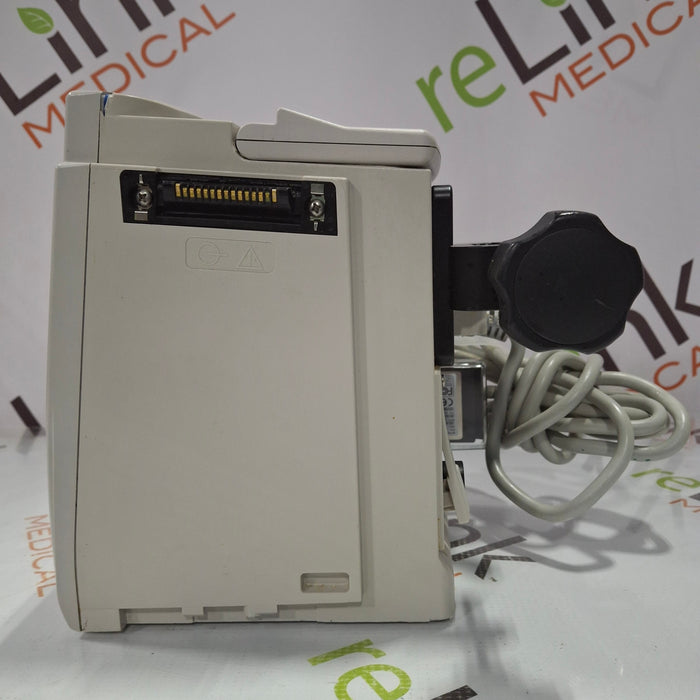 CareFusion Alaris 8015 Large Screen POC Infusion Pump