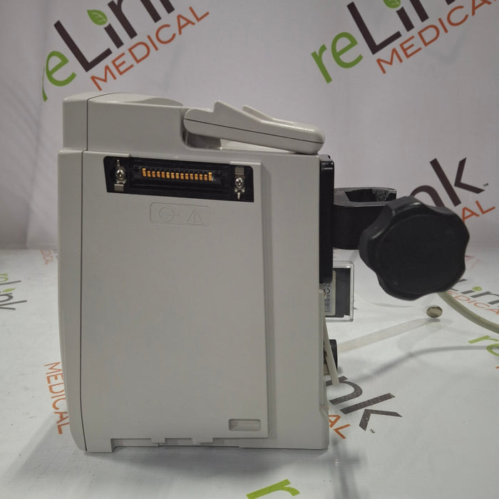 CareFusion Alaris 8015 Large Screen POC Infusion Pump