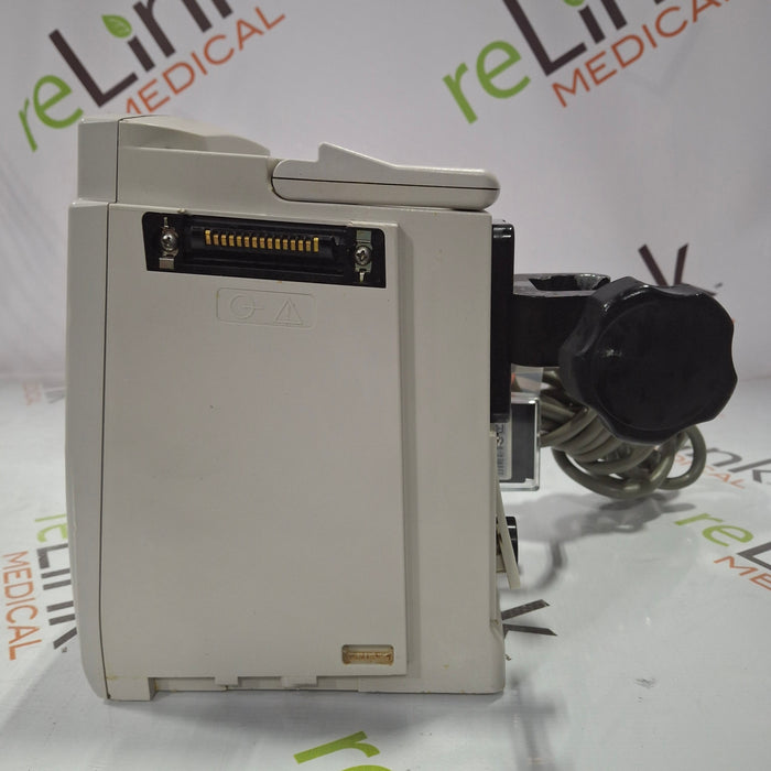 CareFusion Alaris 8015 Large Screen POC Infusion Pump