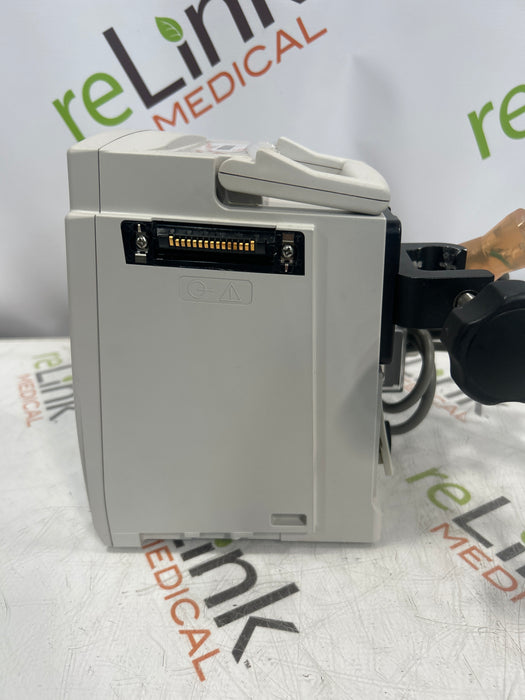 CareFusion Alaris 8015 Large Screen POC Infusion Pump