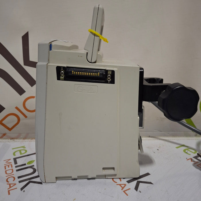 CareFusion Alaris 8015 Large Screen POC Infusion Pump