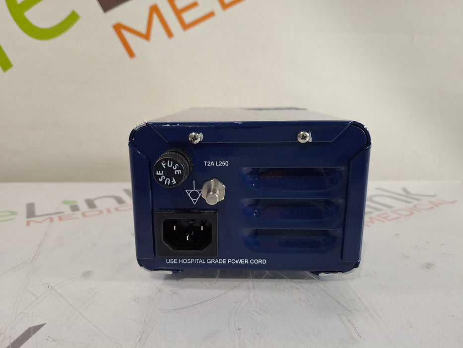 Invuity, Inc. LLS-050 Light Source